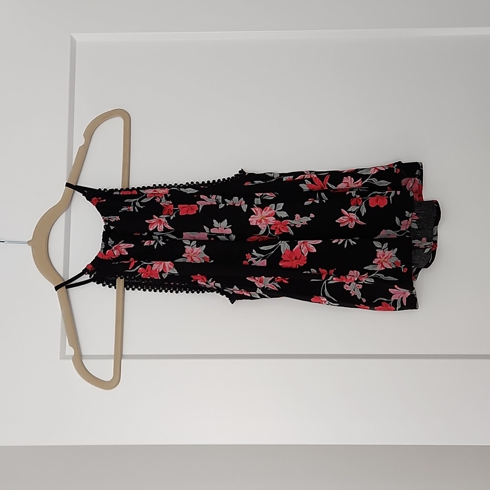 Halter top - Picture 3 of 5